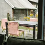 Cleo Apartment *