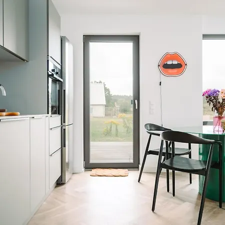 Cleo Apartment